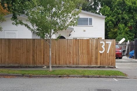 Photo of property in 37 Parkstone Avenue, Ilam, Christchurch, 8041