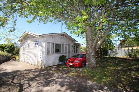 Photo of property in 3 Wattle Street, New Lynn, Auckland, 0600