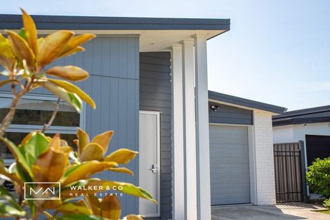 Photo of property in 42 Te Kaeaea Crescent, Wallaceville, Upper Hutt, 5018