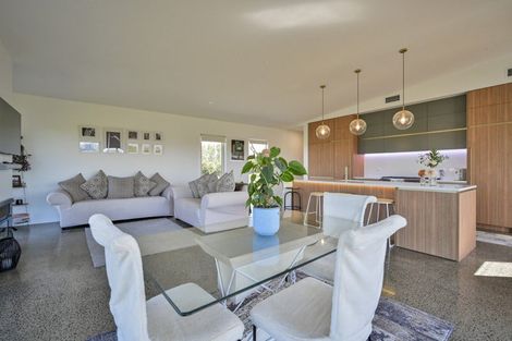 Photo of property in 2658 Taihape Road, Sherenden, Hastings, 4179