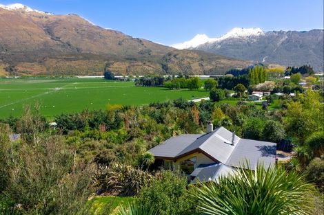 Photo of property in 2 Kea Street, Makarora, Wanaka, 9382