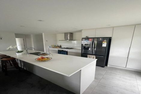 Photo of property in 11 Rere Close, Takanini, 2112