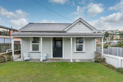 Photo of property in 48 Nairn Street, Kaikorai, Dunedin, 9010