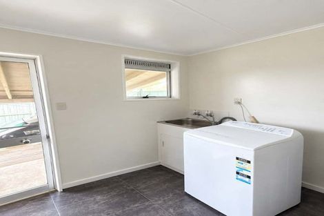 Photo of property in 12 Newbie Street, Heidelberg, Invercargill, 9812