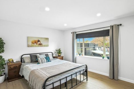 Photo of property in 17 Wisteria Place, Parklands, Christchurch, 8083