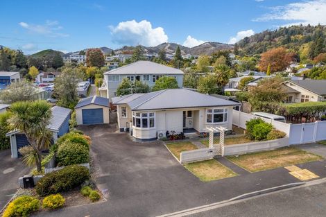 Photo of property in 59 Wellington Street, Nelson South, Nelson, 7010