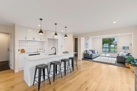 Photo of property in 25 Palm Drive, Whitianga, 3510