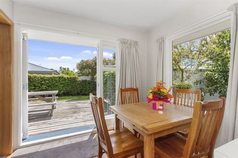 Photo of property in 6 Geelong Place, Burnside, Christchurch, 8053