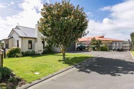 Photo of property in 12b Arataki Road, Havelock North, 4130