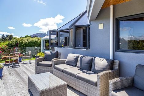 Photo of property in 78 Harvey Street, Waipahihi, Taupo, 3330