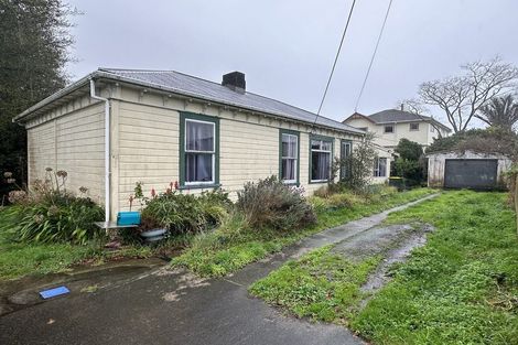 Photo of property in 2 Mouatt Street, Waitara, 4320