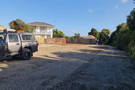 Photo of property in 6a Ngahina Street, Paraparaumu, 5032