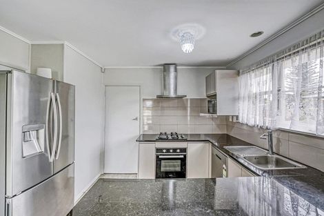 Photo of property in 25 Mcannalley Street, Manurewa East, Auckland, 2102