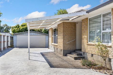 Photo of property in 8 Davidson Crescent, Hornby, Christchurch, 8042