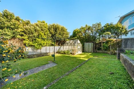 Photo of property in 24 Cypress Drive, Maungaraki, Lower Hutt, 5010