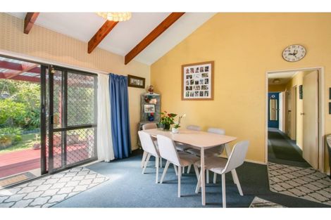 Photo of property in 10 Martin Dale, Raureka, Hastings, 4120