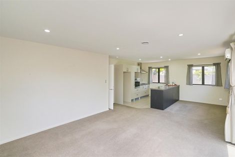 Photo of property in 516 Mairehau Road, Parklands, Christchurch, 8083