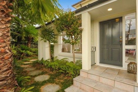 Photo of property in 4/2 Atkin Avenue, Mission Bay, Auckland, 1071