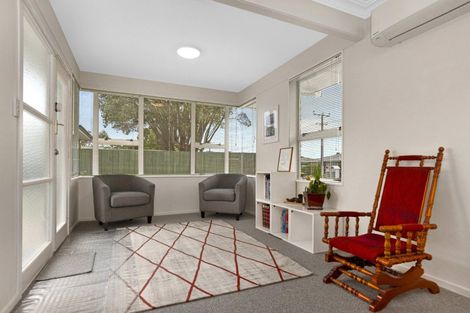 Photo of property in 404a Otumoetai Road, Otumoetai, Tauranga, 3110