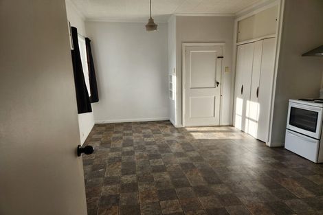 Photo of property in 4 Durham Crescent, Fairfield, Lower Hutt, 5011