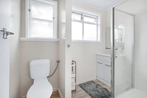 Photo of property in 50 Sare Crescent, Fairfield, Hamilton, 3214