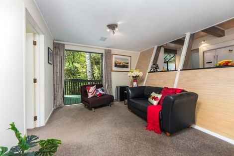 Photo of property in 75 Park Hill Road, Birkenhead, Auckland, 0626