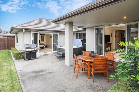 Photo of property in 17 Aquila Crescent, Rototuna North, Hamilton, 3210