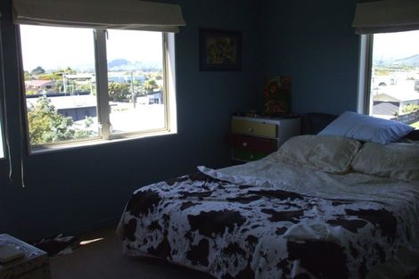 Photo of property in 2/221 Papamoa Beach Road, Papamoa Beach, Papamoa, 3118