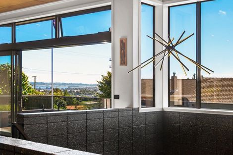 Photo of property in 1 Florey Heights, Springfield, Rotorua, 3015