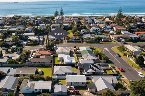 Photo of property in 4b Lachlan Avenue, Mount Maunganui, 3116