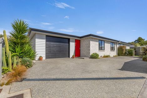 Photo of property in 20 Paretona Street, Motueka, 7120
