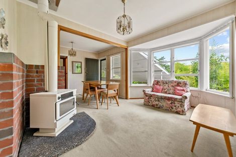 Photo of property in 4 Kay Road, Swanson, Auckland, 0614