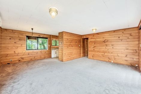 Photo of property in 1/25 Cron Avenue, Te Atatu South, Auckland, 0610