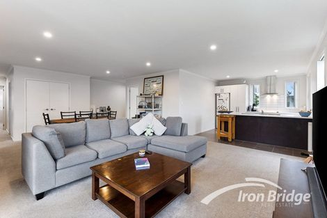 Photo of property in 8 Aviation Street, Takanini, 2112