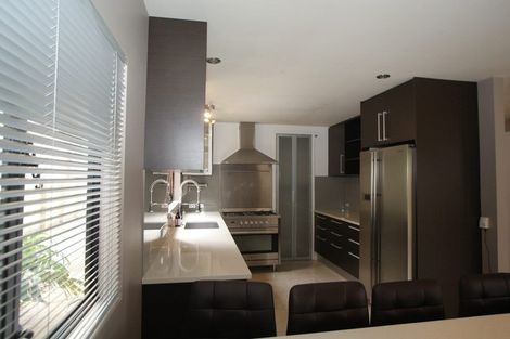 Photo of property in 42a Hill Street, Onehunga, Auckland, 1061