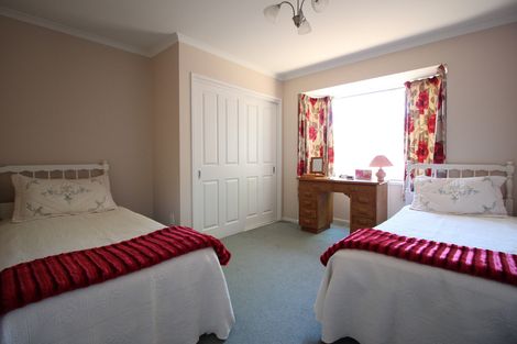 Photo of property in 132 Sunderland Street, Clyde, 9330