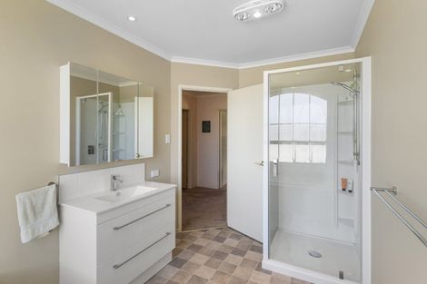 Photo of property in 79 Turuturu Road, Hawera, 4610