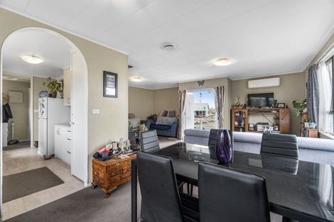 Photo of property in 6 Wairoa Place, Tokoroa, 3420