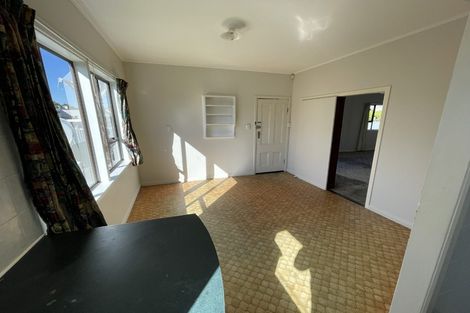Photo of property in 3a Haverstock Road, Sandringham, Auckland, 1025