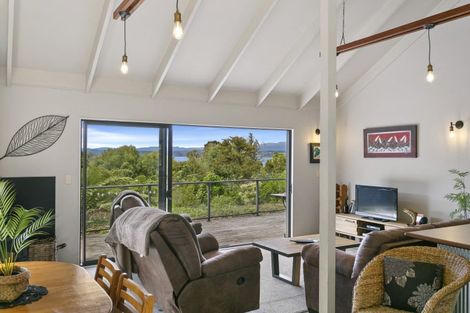 Photo of property in 73 Kaiuru Avenue, Pukawa Bay, Turangi, 3381