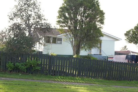 Photo of property in 34 Archboyd Avenue, Mangere East, Auckland, 2024