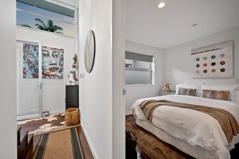 Photo of property in 2/2a Earnoch Avenue, Takapuna, Auckland, 0622