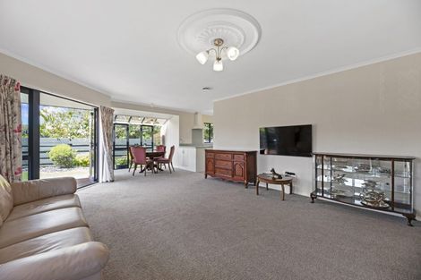 Photo of property in 6a Ngamotu Place, Mount Maunganui, 3116