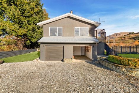 Photo of property in 72 Jims Way, Frankton, Queenstown, 9371