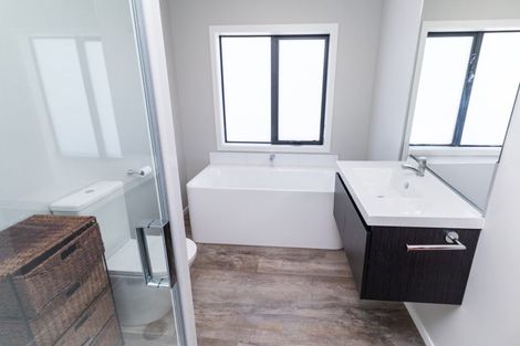 Photo of property in 100 Atkinson Avenue, Otaki Beach, Otaki, 5512