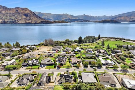 Photo of property in 22 Penrith Park Drive, Wanaka, 9305
