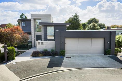 Photo of property in 25 Trent Avenue, Hokowhitu, Palmerston North, 4410