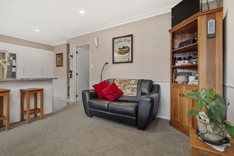 Photo of property in 2 Barnett Place, Te Puke, 3119