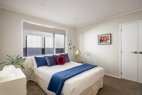 Photo of property in 374b Carrington Street, Upper Vogeltown, New Plymouth, 4310