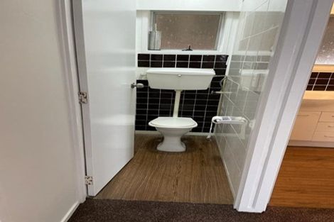 Photo of property in 1/29 Lane Road, Weymouth, Auckland, 2103